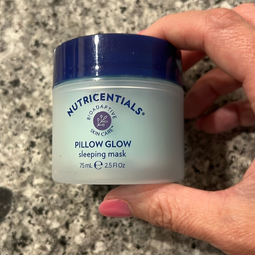 Nutricentials Pillow Glow